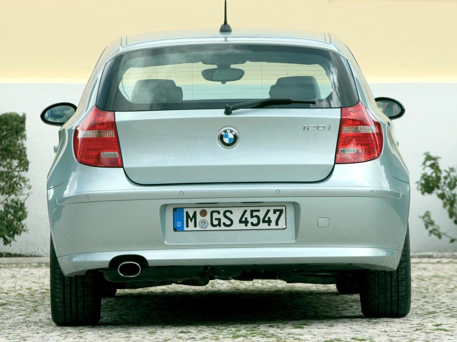  BMW 120i 3-Door 2007 года  (фото 67 из 70)
